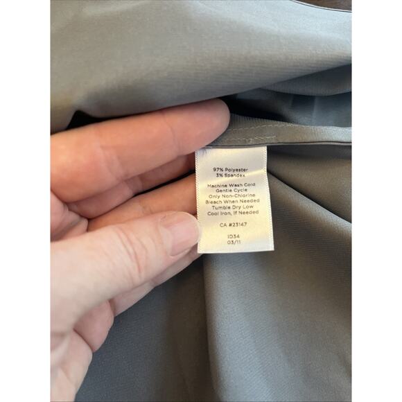 NWT Talbots Women Silver Gray Satin Button Up Frilly Sleeveless Top Sz X Whimsy - Picture 4 of 7